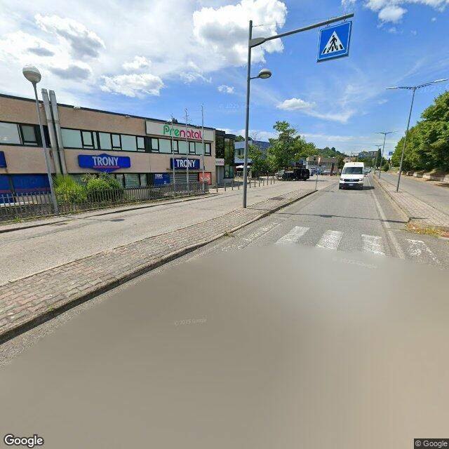 locale commerciale in affitto a Siena