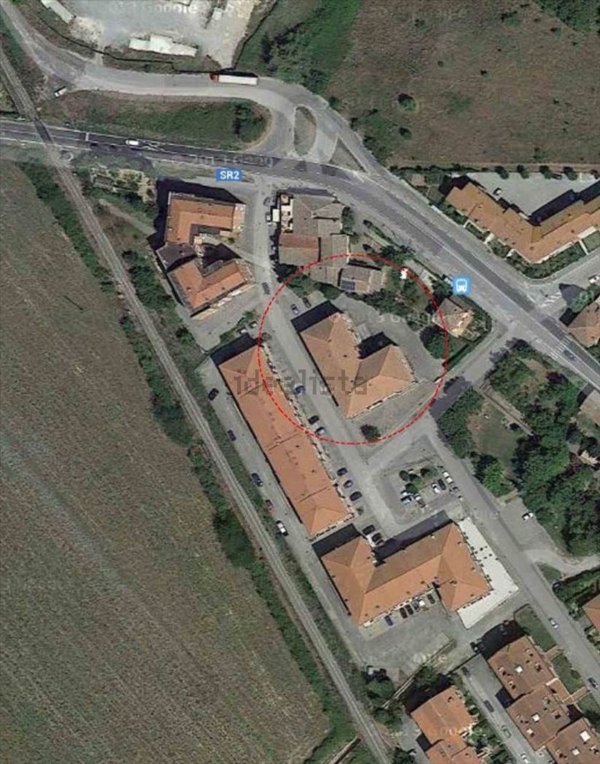 ufficio in affitto a Siena in zona Isola d'Arbia