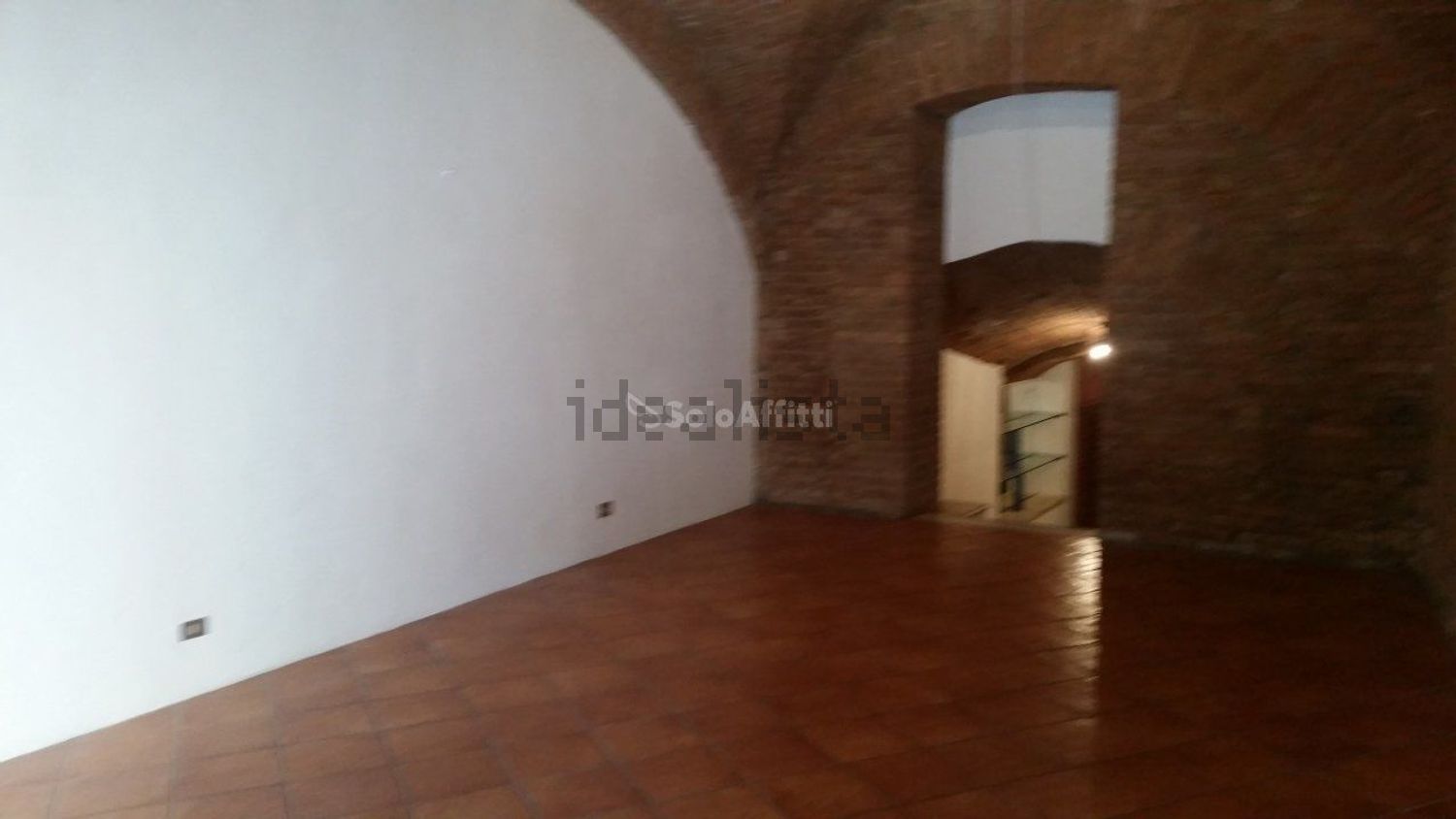 negozio in affitto a Siena in zona Centro Città