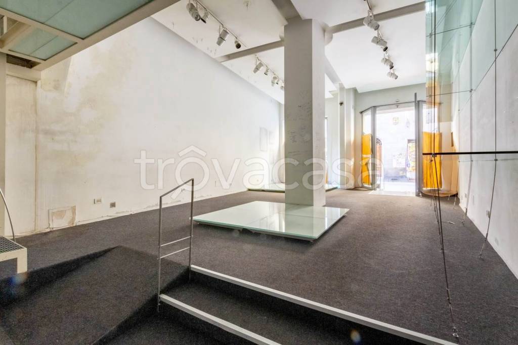 negozio in affitto a Siena in zona Centro Città