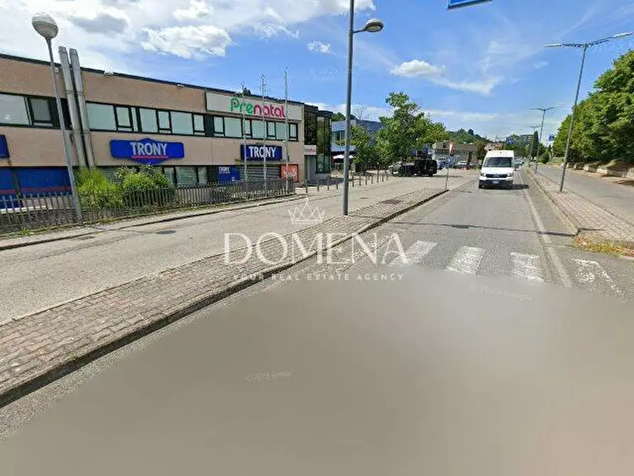 locale commerciale in affitto a Siena