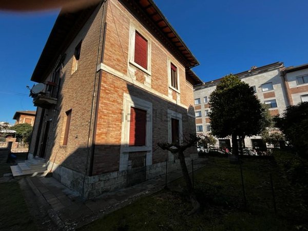 appartamento in affitto a Siena