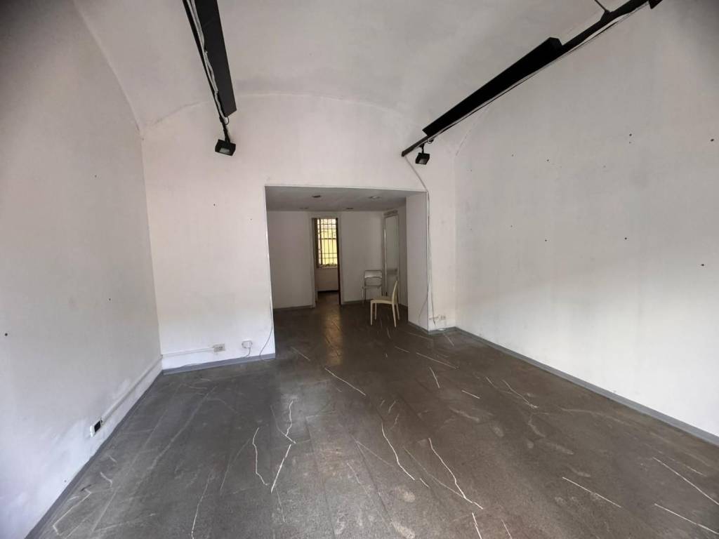 locale commerciale in affitto a Siena in zona Centro Città