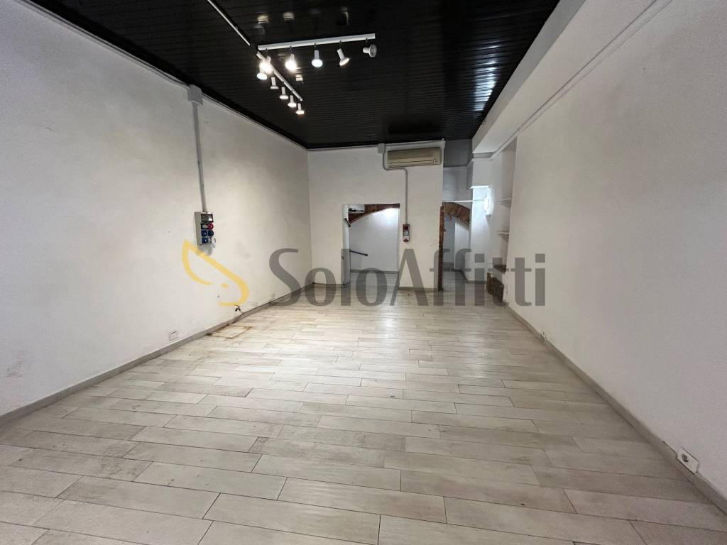 negozio in affitto a Siena in zona Centro Città