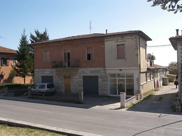 ufficio in affitto a Sinalunga
