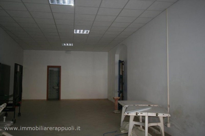negozio in affitto a Sinalunga