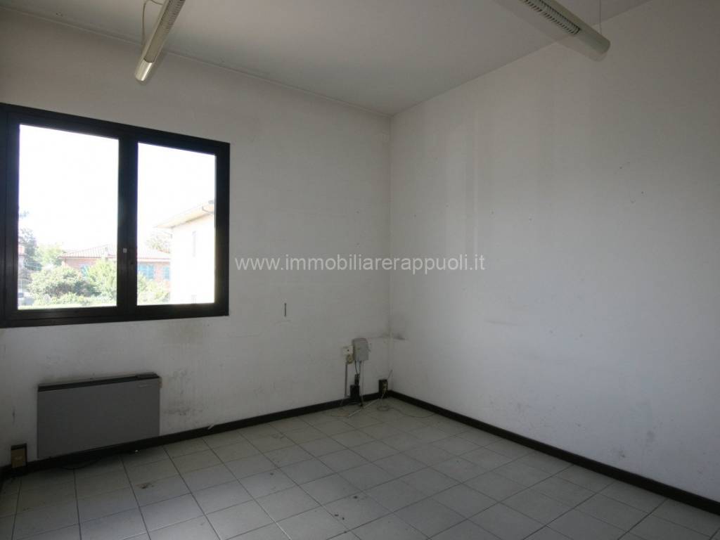 ufficio in affitto a Sinalunga