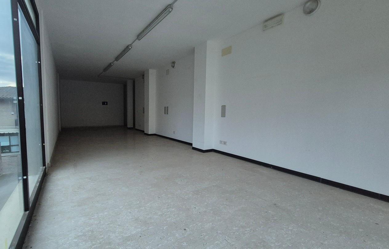 locale commerciale in affitto a Sovicille in zona San Rocco a Pilli