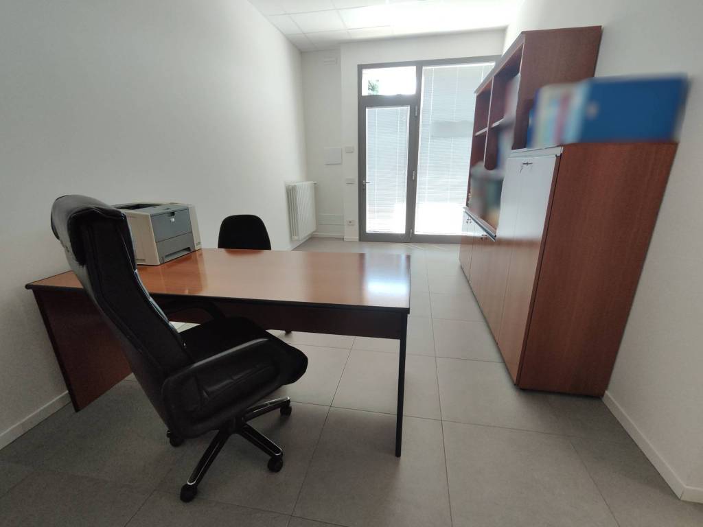 ufficio in affitto a Torrita di Siena