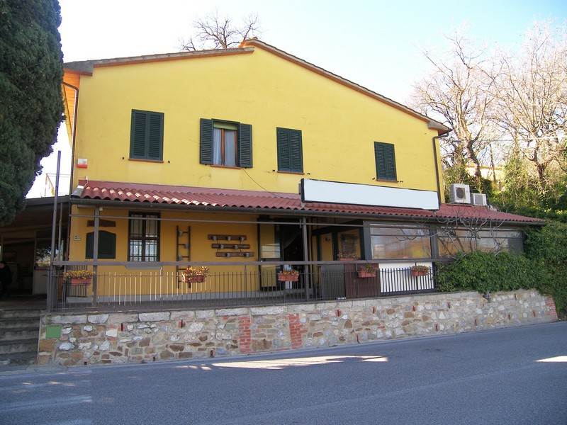 negozio in affitto a Torrita di Siena in zona Montefollonico