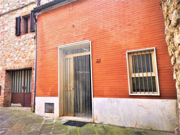 trivano in affitto a Torrita di Siena in zona Montefollonico