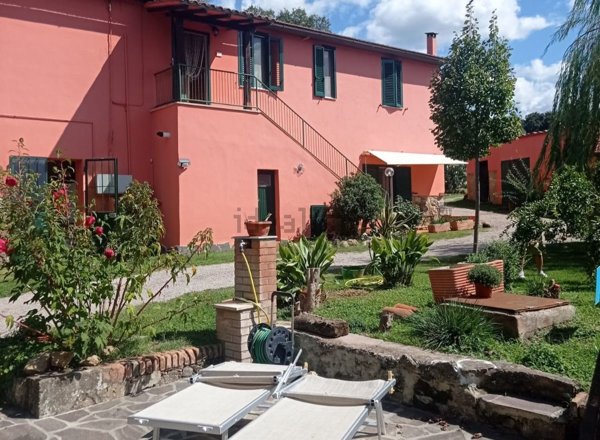 appartamento in affitto a Campagnatico in zona Montorsaio