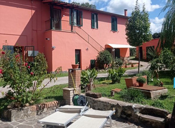 appartamento in affitto a Campagnatico in zona Montorsaio