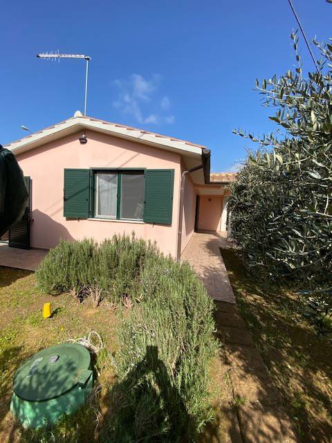 casa indipendente in affitto a Capalbio in zona Carige Alta
