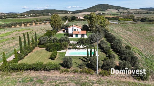 casa indipendente in affitto a Capalbio in zona Pescia Fiorentina