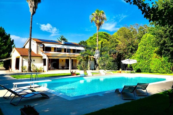 casa indipendente in affitto a Capalbio