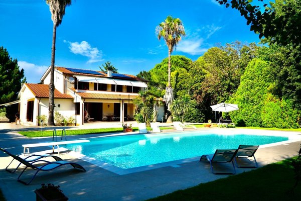 casa indipendente in affitto a Capalbio