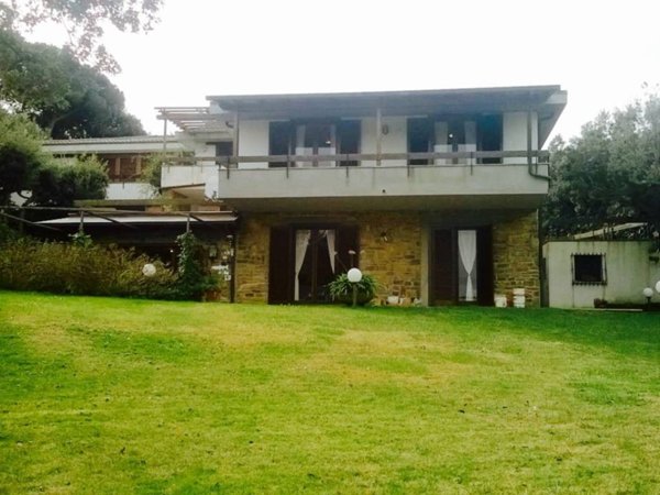 casa indipendente in affitto a Castiglione della Pescaia in zona Punta Ala