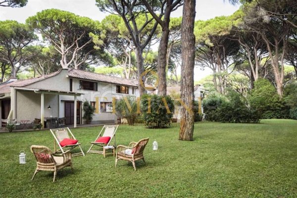 casa indipendente in affitto a Castiglione della Pescaia in zona Roccamare