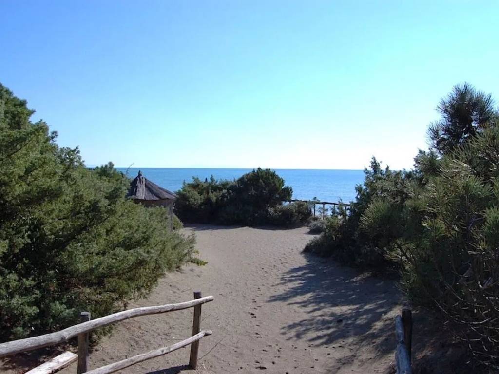 casa indipendente in affitto a Castiglione della Pescaia in zona Roccamare