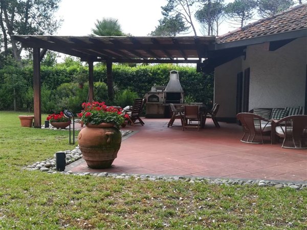 casa indipendente in affitto a Castiglione della Pescaia in zona Punta Ala