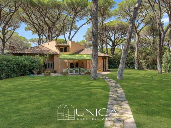 esavano in affitto a Castiglione della Pescaia in zona Roccamare