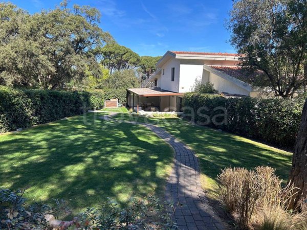 casa indipendente in affitto a Castiglione della Pescaia in zona Punta Ala