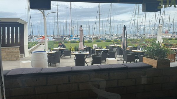 negozio in affitto a Castiglione della Pescaia in zona Punta Ala