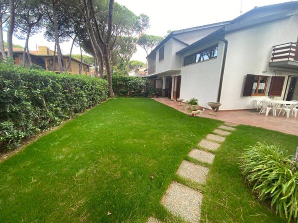 casa indipendente in affitto a Castiglione della Pescaia in zona Riva del Sole