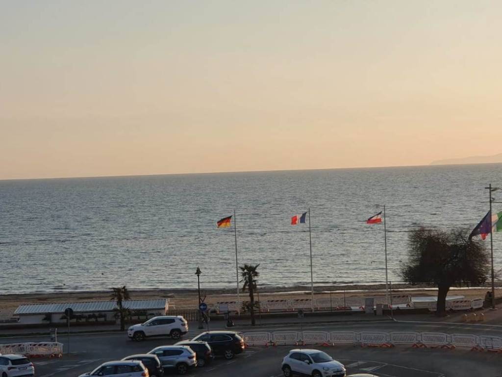 appartamento in affitto a Follonica