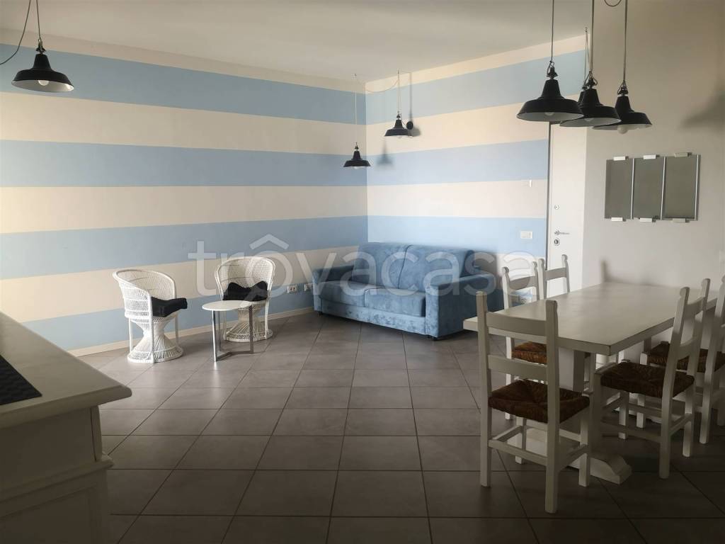 appartamento in affitto a Follonica