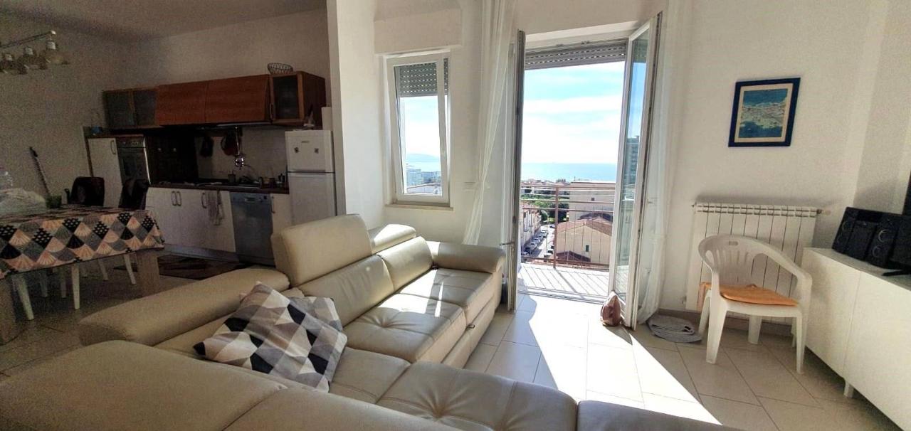 appartamento in affitto a Follonica