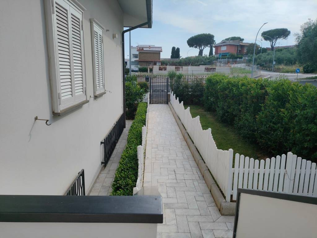 appartamento in affitto a Follonica