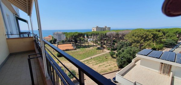 appartamento in affitto a Follonica