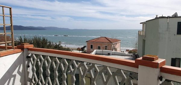 appartamento in affitto a Follonica