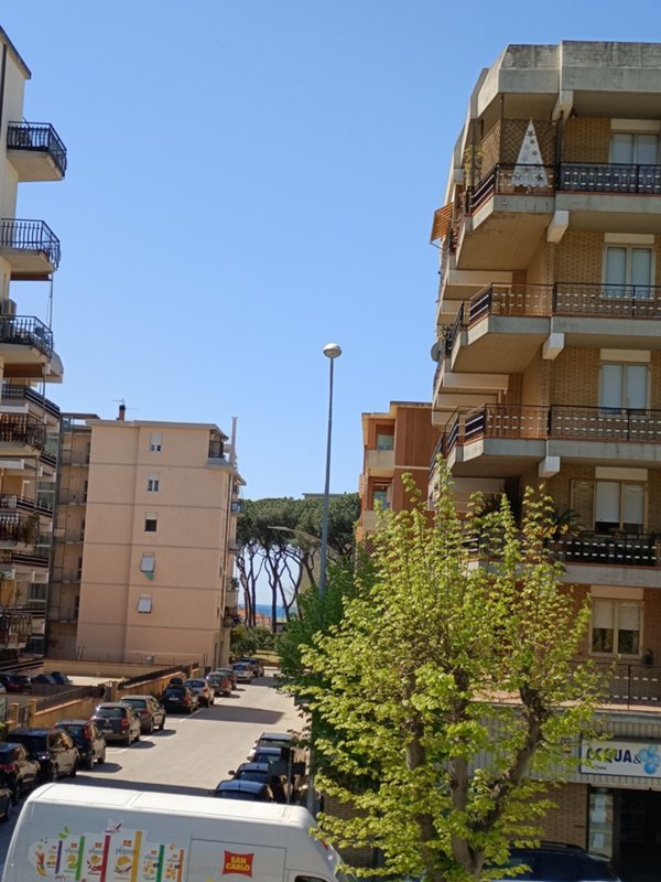 appartamento in affitto a Follonica