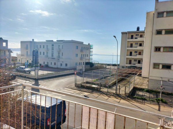 appartamento in affitto a Follonica