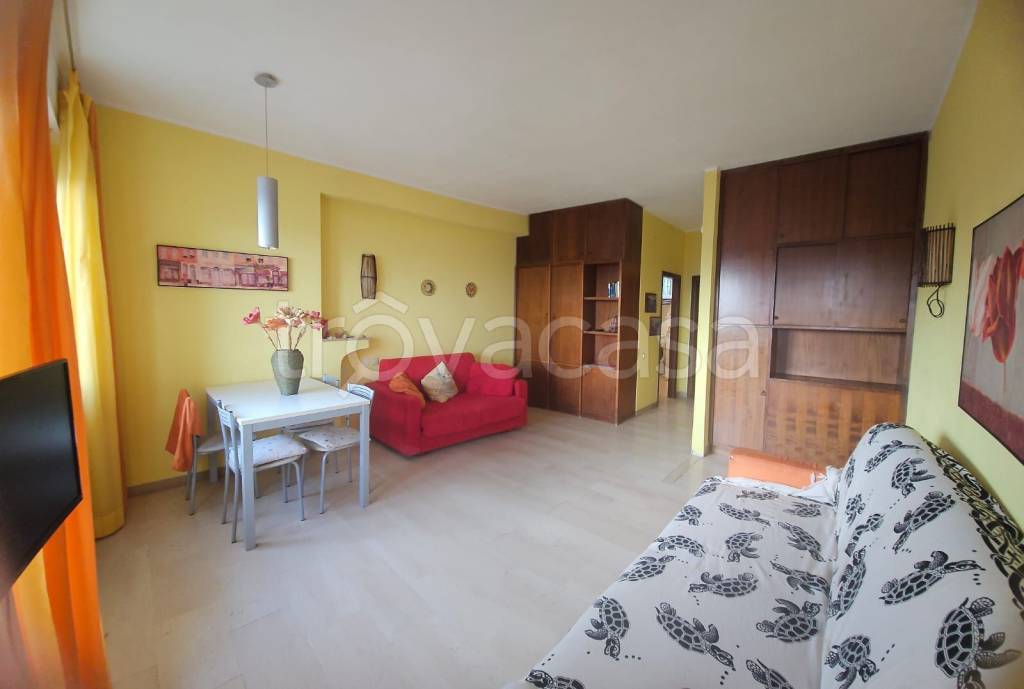 appartamento in affitto a Follonica