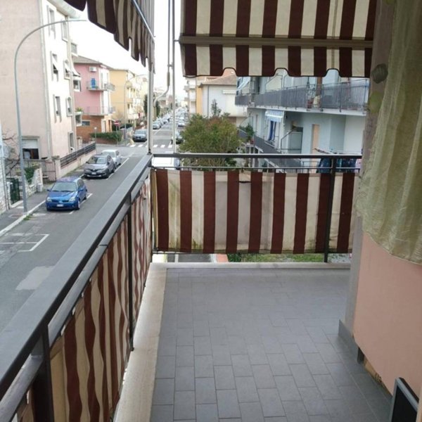 appartamento in affitto a Follonica