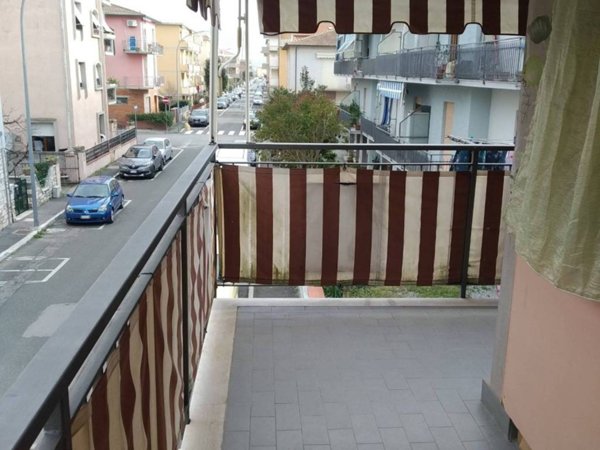 appartamento in affitto a Follonica
