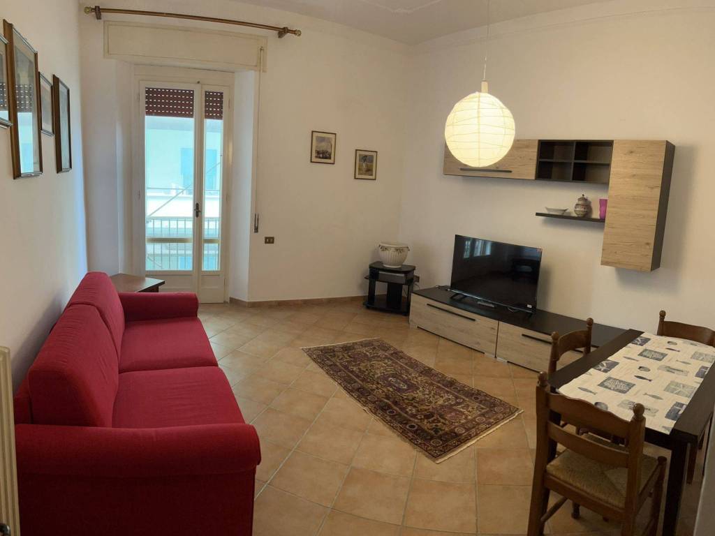 appartamento in affitto a Follonica