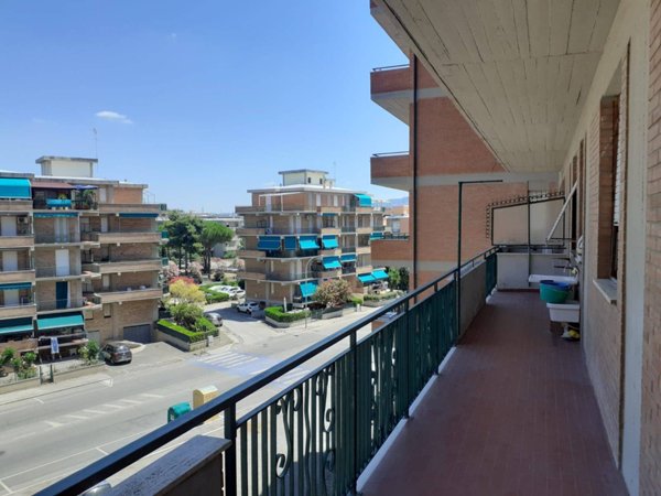 appartamento in affitto a Follonica