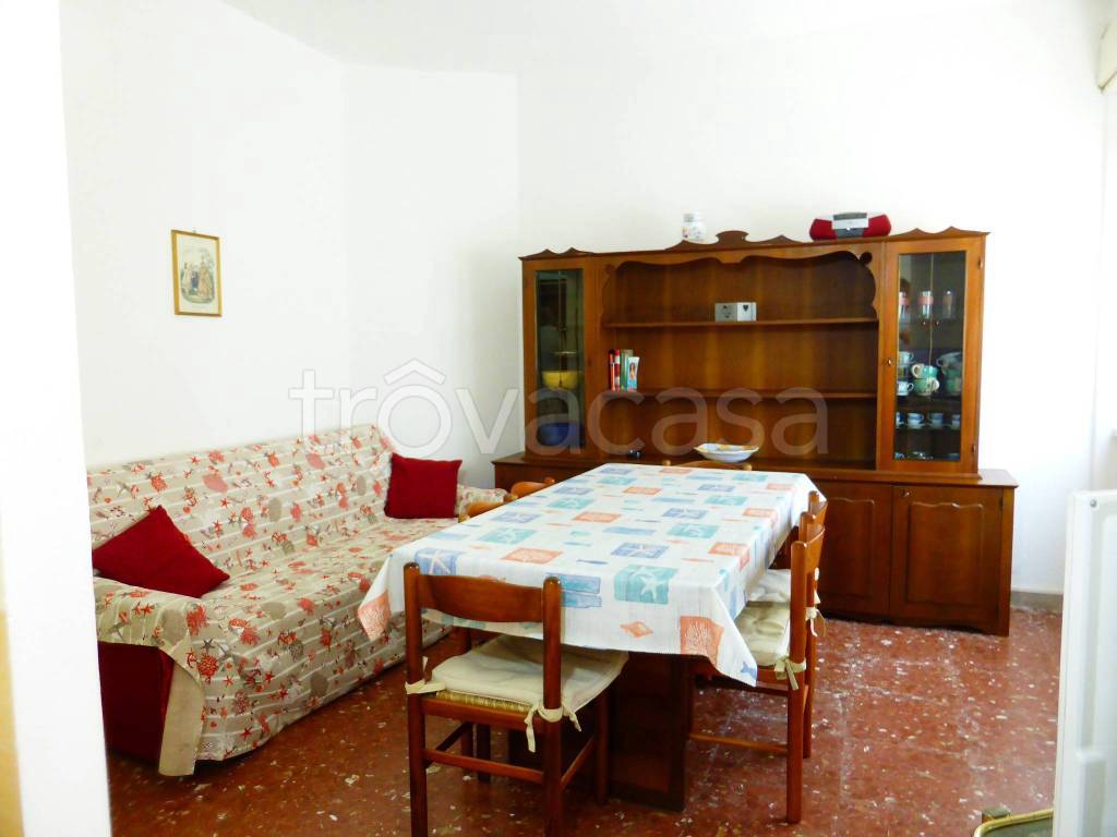appartamento in affitto a Follonica
