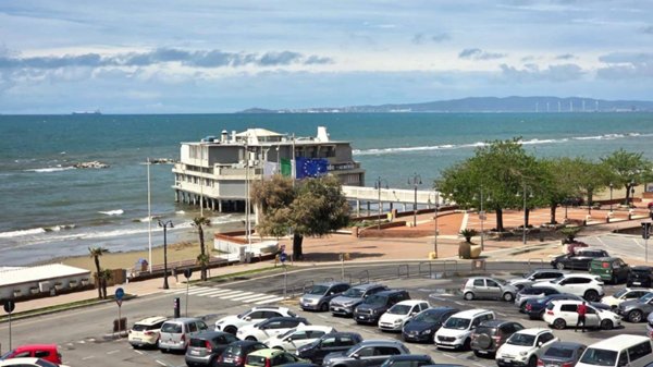appartamento in affitto a Follonica
