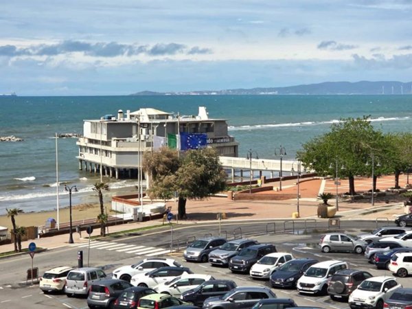 appartamento in affitto a Follonica