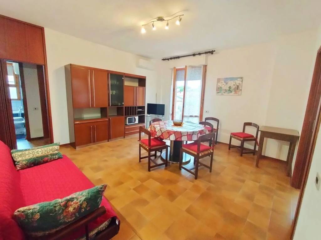 appartamento in affitto a Follonica