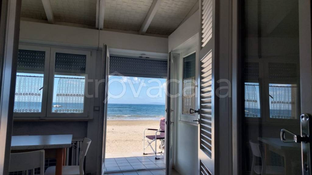 appartamento in affitto a Follonica
