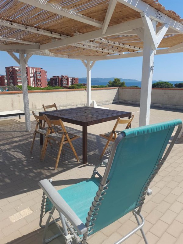 appartamento in affitto a Follonica