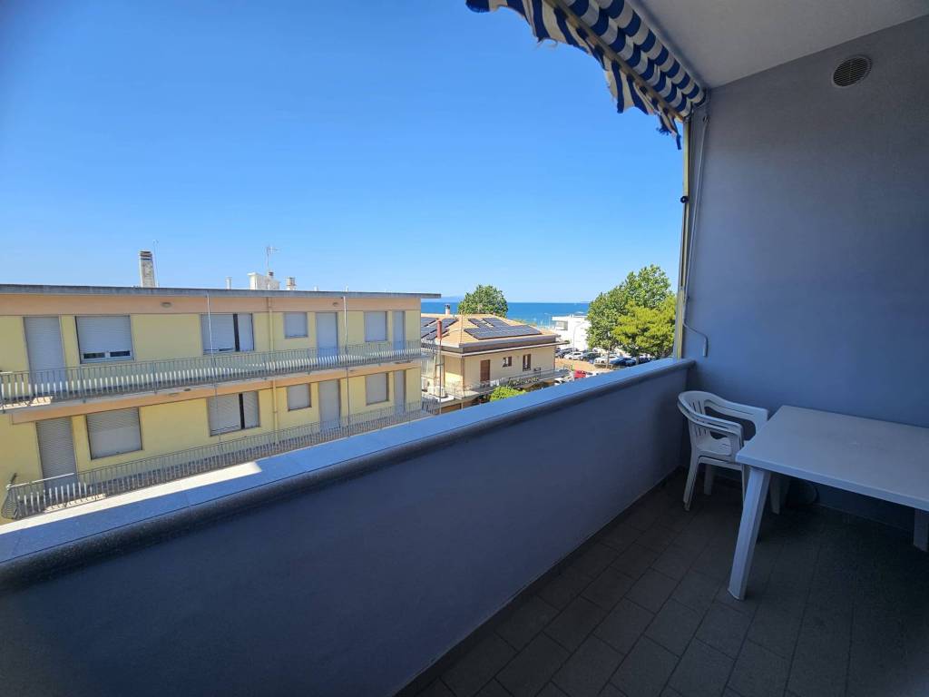appartamento in affitto a Follonica