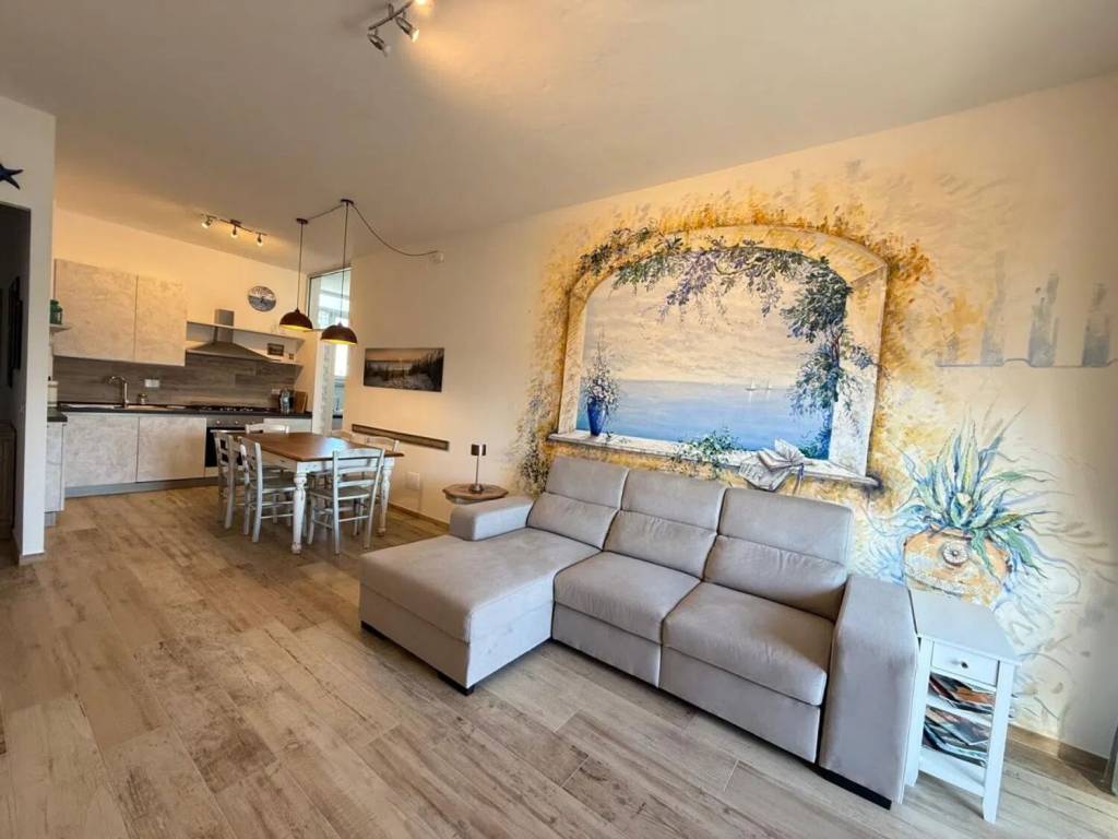 appartamento in affitto a Follonica